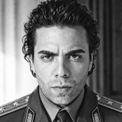 نمایش کلت روسی | Russian colt | عکس