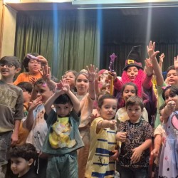 نمایش جادوگرکوچولو | عکس