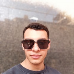 عکس علی نجفی