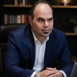 عکس حسین مختار تهرانی