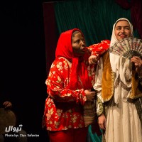 نمایش مردان بالا ده زنان پایین ده |  گزارش تصویری تیوال از نمایش مردان بالا ده زنان پایین ده / عکاس: سید ضیا الدین صفویان | عکس