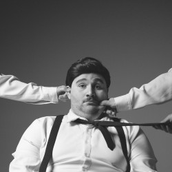 نمایش قلب نارنگی | کرمان | عکس