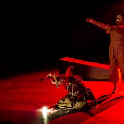 نمایش وودوو | عکس