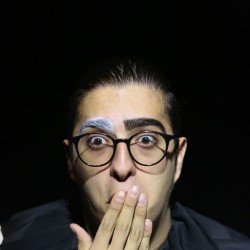 نمایش سق سیاه | عکس