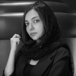 عکس پری‌ماه امیری