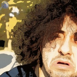 نمایش خیابانی صندلی‌ها | عکس