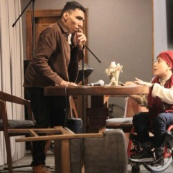 نمایش کافه موکافات | عکس