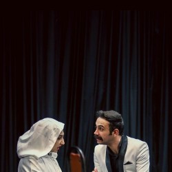 نمایش ولادیمیر | عکس