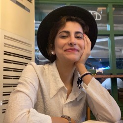 عکس نگین اسفندیار