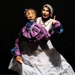 نمایش شورش کلفت ها | دور دوم | عکس