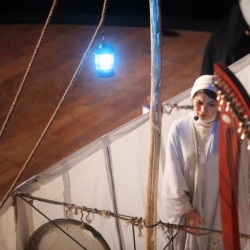 نمایش موزیکال زیبای طناز ۲ | عکس