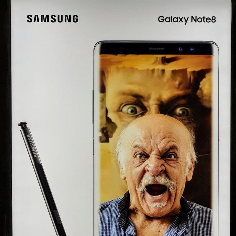 نمایشگاه آثار علی‌اکبر صادقی با حمایت سامسونگ افتتاح شد | عکس