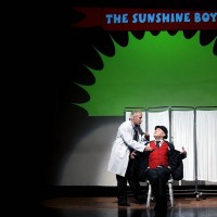 نمایش پسران آفتاب | سری تازه عکس های رسمی نمایش پسران آفتاب، اجرای نیاوران | عکس
