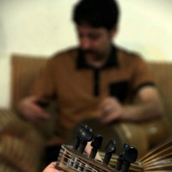  کنسرت نغمه سپهر (حسین روزبهانی) | دیوار | عکس