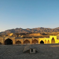 گردش اعماق تاریخ و آسمان قصر بهرام | عکس