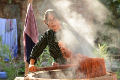فیلمبرداری دومین فیلم سینمایی مونا زندی از نیمه گذشت | عکس
