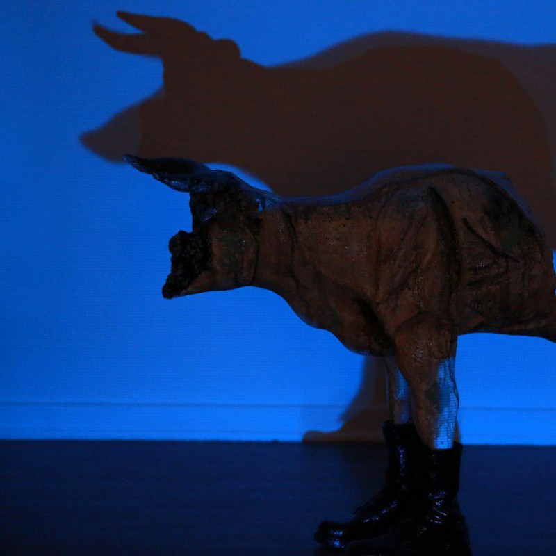 نمایشگاه «جنگ و صلح» افتتاح شد | عکس