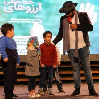 نمایشگاه عکس« کودکان زلزله زده» افتتاح شد | عکس